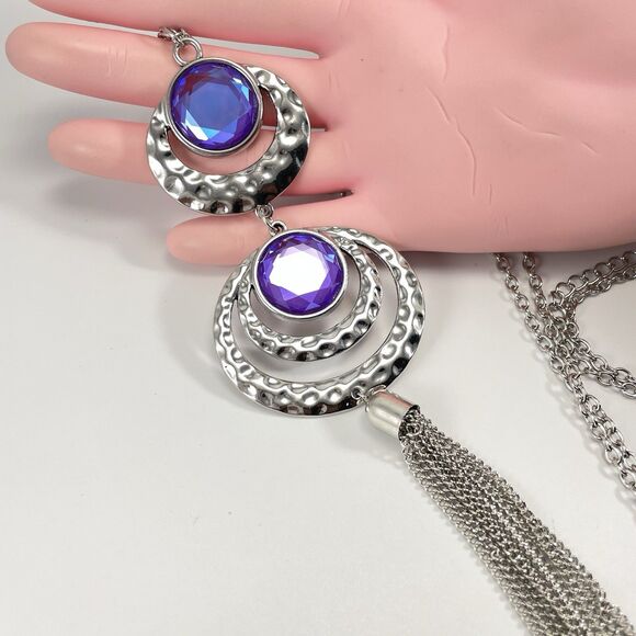 Silver Tone Boho Purple Glass Rhinestone Hammer Finish Pendant Tassel Necklace - Picture 6 of 8